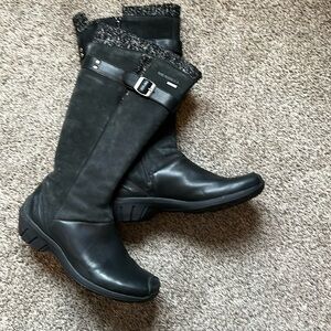 MERELL MARTINA Waterproof Winter Boots | Women’s US Size 11
